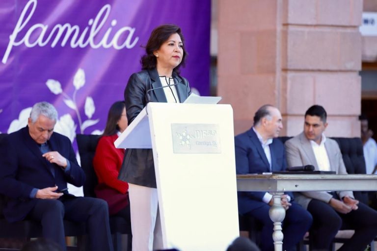 Más de 130 parejas potosinas dieron el Sí por la Familia