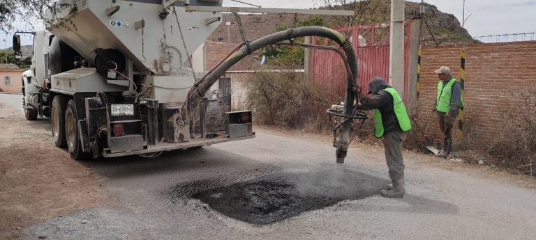JUNTA ESTATAL DE CAMINOS ARRANCA TRABAJOS DE CONSERVACIÓN EN TIERRA NUEVA