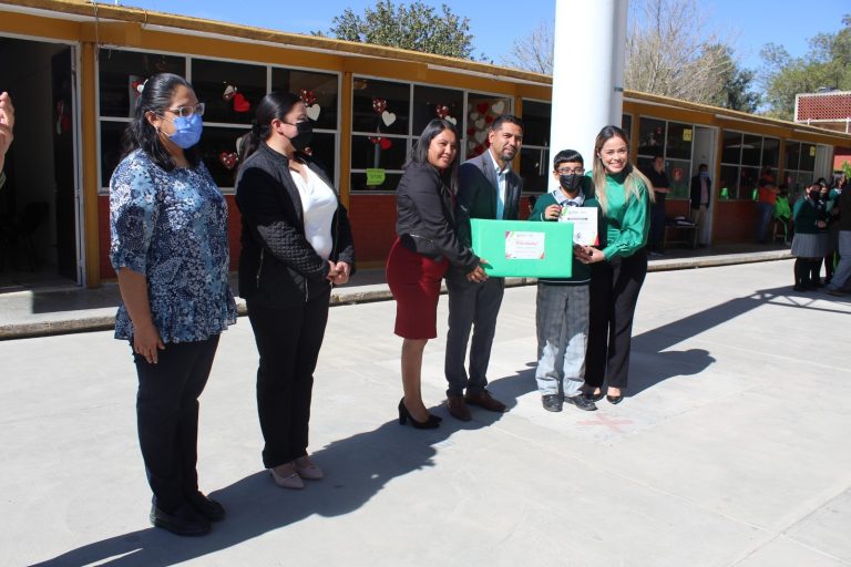 RECONOCE COESPO A GANADORES DE LA ETAPA NACIONAL DEL 29 CONCURSO DE DIBUJO Y PINTURA