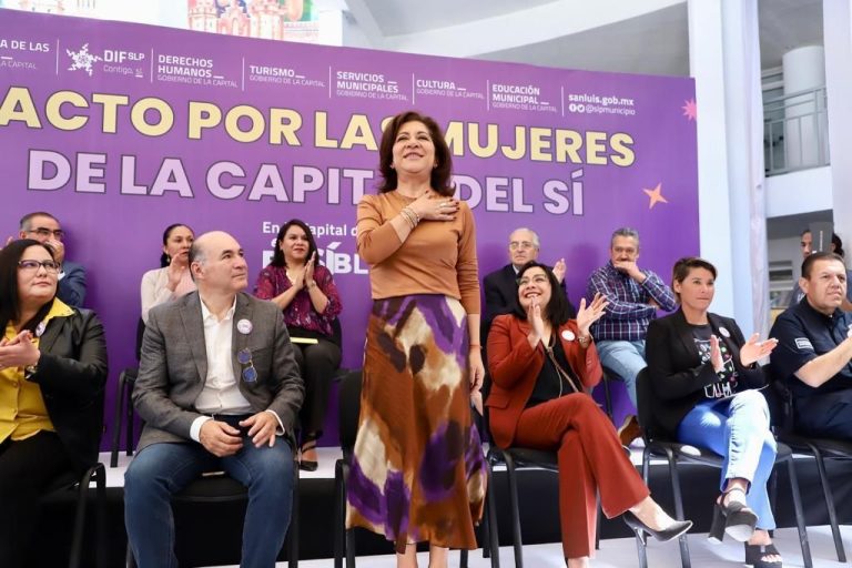 Alcalde Galindo ratifica la política permanente para erradicar la violencia de género, al firmar el Pacto por las Mujeres de la Capital del Sí