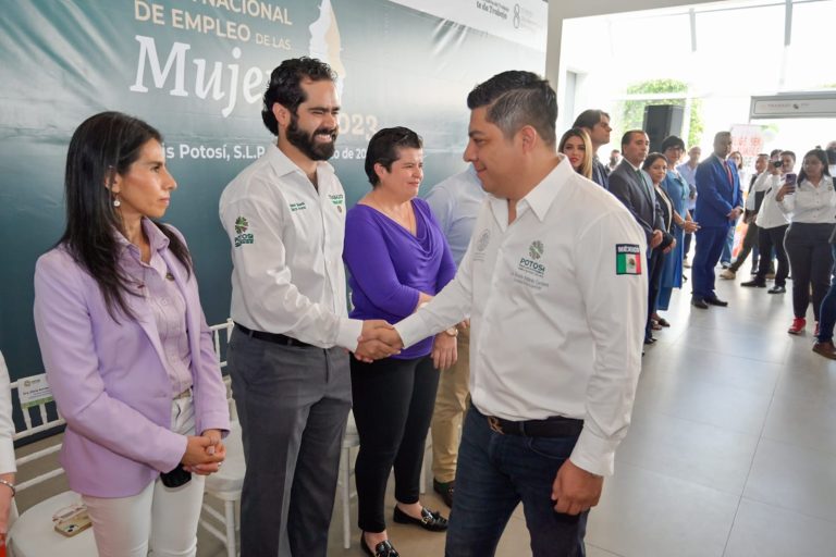 FERIA DE EMPLEO DE LAS MUJERES IMPULSA SU EMPODERAMIENTO: RICARDO GALLARDO