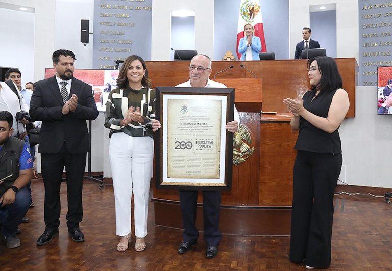 EL CONGRESO DEL ESTADO REALIZÓ SESIÓN SOLEMNE CON MOTIVO DE LA CONMEMORACIÓN “22 DE ABRIL, BICENTENARIO DE LA EDUCACIÓN PÚBLICA EN EL ESTADO