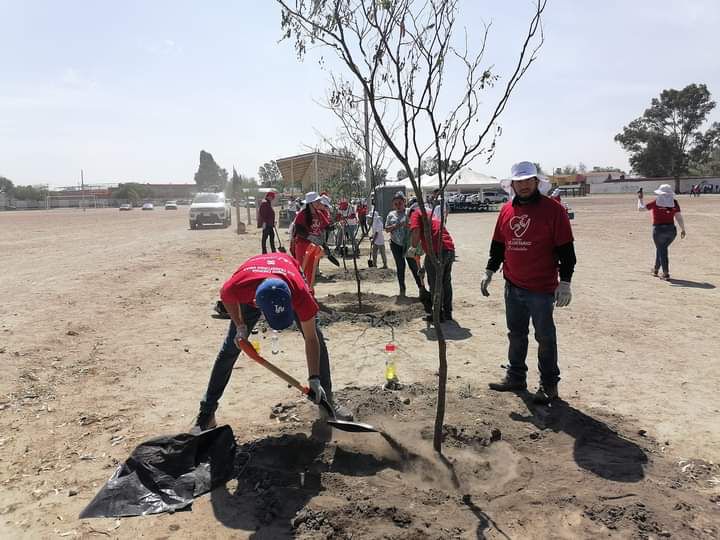 Con reforestación en la Unidad Deportiva Casanova, conmemoran el Día Mundial de la Tierra en Villa de Pozos