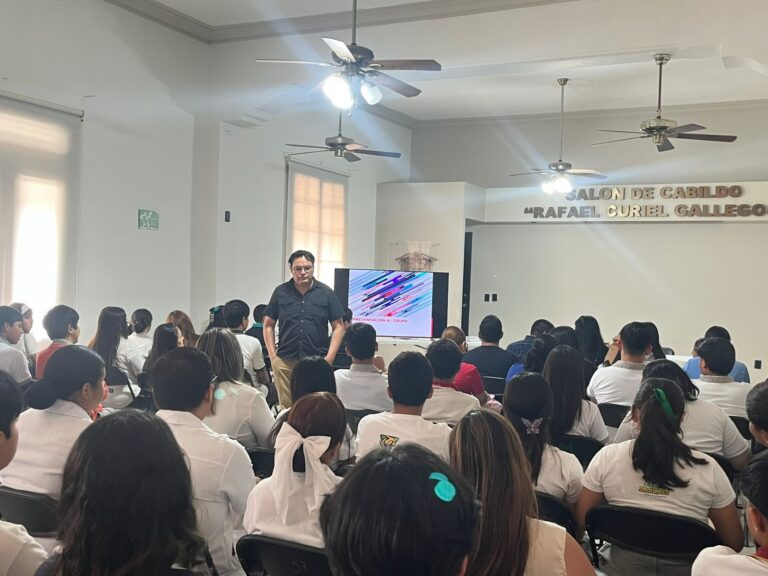 CURSO–TALLER “DECIDIR ES CUIDARSE” FORTALECE LA PREVENCIÓN Y SALUD SEXUAL EN LA JUVENTUD VALLENSE