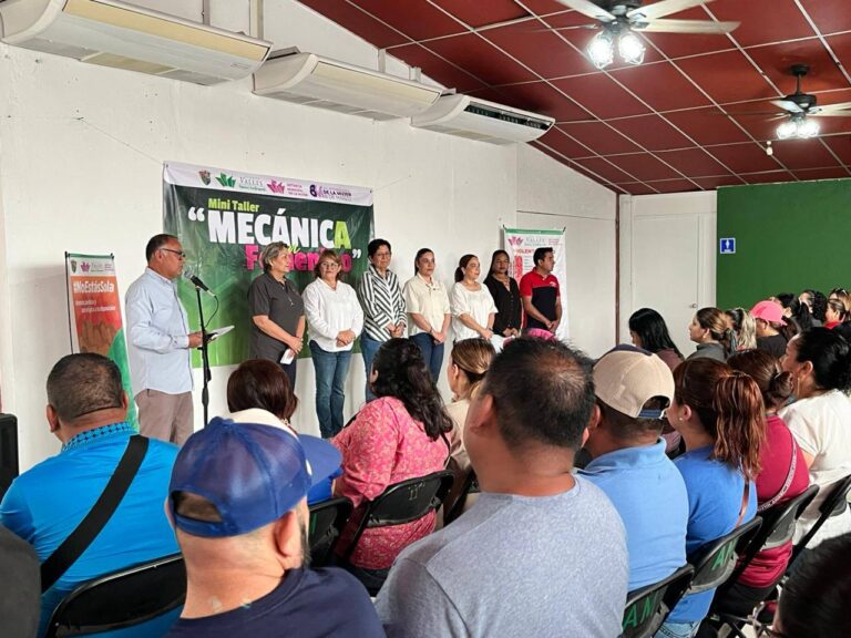 AYUNTAMIENTO IMPULSA AUTONOMÍA DE MUJERES CON TALLER “MECÁNICA EN FEMENINO”