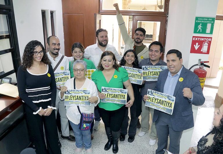 PRESENTAN PODER EJECUTIVO, LEGISLATIVO Y CIUDADANOS, INICIATIVA PARA EXPEDIR LA LEY DE MOVILIDAD Y SEGURIDAD VIAL DEL ESTADO